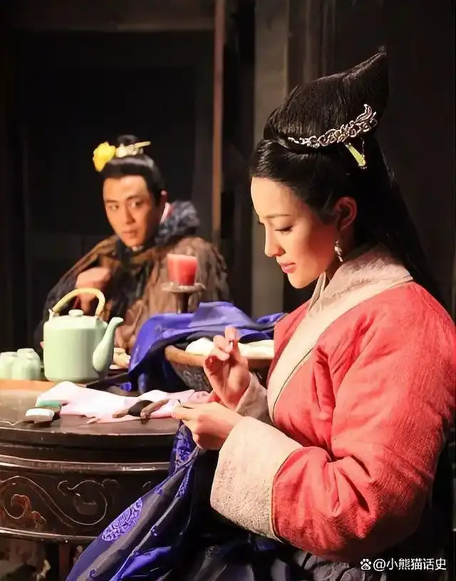 2026未删减高清珍藏版港片《金瓶双艳》免费在线观看-香港剧情电影《金瓶双艳》网盘资源全搞定-HD中字无广告