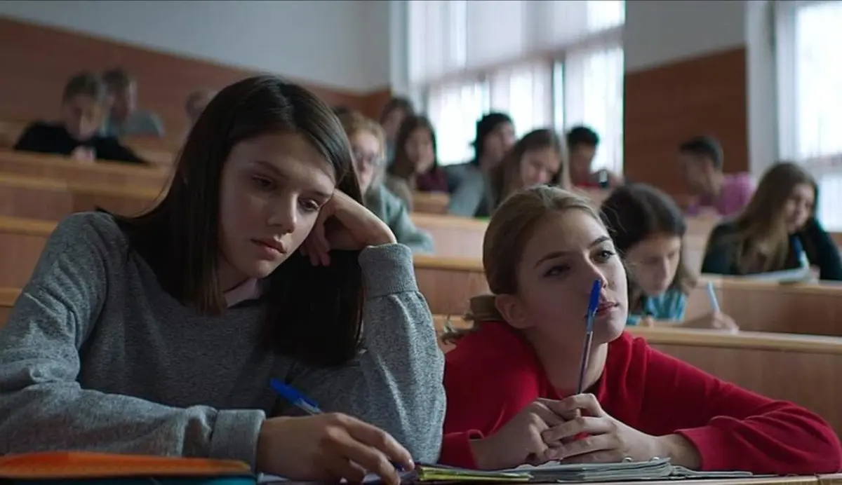 2028年法国爱情电影《俄罗斯女子学院全集1080P高清在线观看，免费无广告畅享剧情爱情片！完整版《俄罗斯女子学院》别错过！