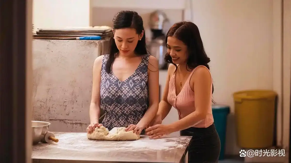 《奶油馅饼》1080P高清播放：深入小镇人情，探寻欲望迷局下的人性反噬，奶油馅饼精彩呈现！