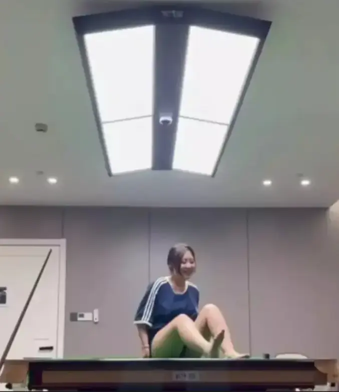 江苏东台名爵台球厅助教风波升级！《江苏东台名爵台球厅事件》中“福利”视频流出，迅雷/UC网盘资源下载别错过！
