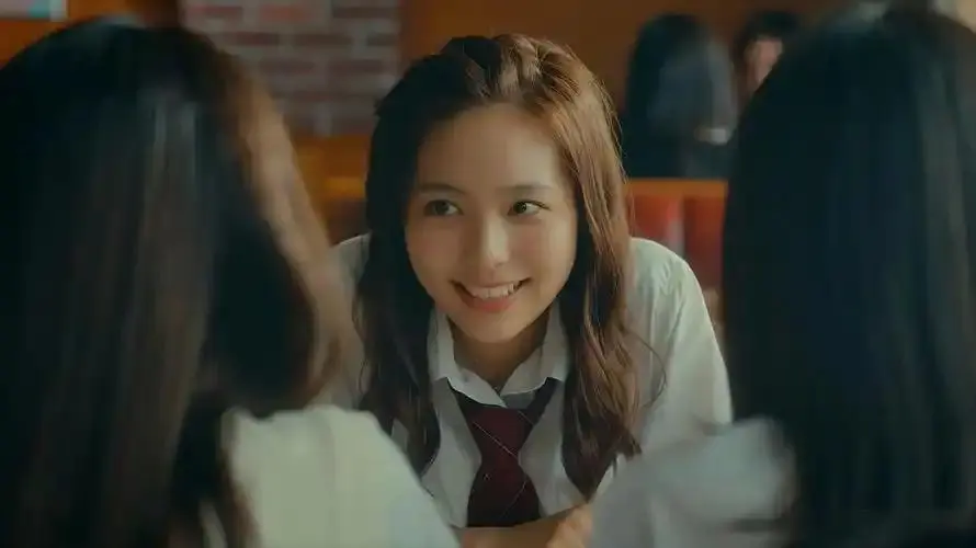 2025年法国满天星电影《工作中的女孩》HD高清无删减免费看_《工作中的女孩》全集资源在线免费获取_《工作中的女孩》流畅不卡顿播放
