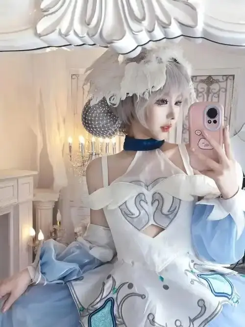 《季雨cos白天鹅》全季高清资源免费看，无广告流畅播放 - 人气女神季雨拍摄白天鹅cos精彩内容 - 网盘资源可下载