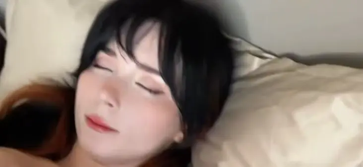 免费获取《欧美顶流coser哥特主题新作》资源 - 欧美顶流与哥特主题碰撞，打造精彩人像纪实 - 暗调古堡增添神秘氛围