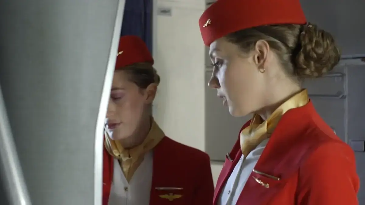 《法国空姐 2019 (不雅空乘)》全季免费在线看 - 1080P高清未删减版畅享无广告体验，法国空姐系列再现经典，网盘观看无需繁琐注册！