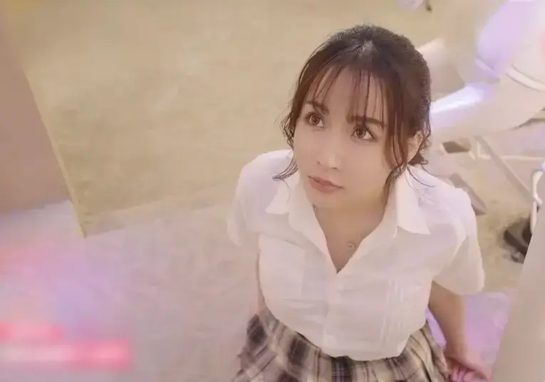 《辛尤里-旋转木马》超清修复版同步更新-辛尤里退圈前因后果独家揭秘-Y期事件完整梳理