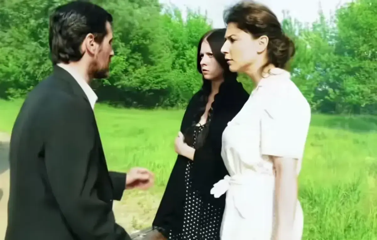 《烽火母女泪》未删减中文版全集高清在线观看-Roberta Gemma经典演绎三部曲完整版-包含烽火母女泪1960、2017版及返回圣乌菲亚HD资源-免费无广告播放