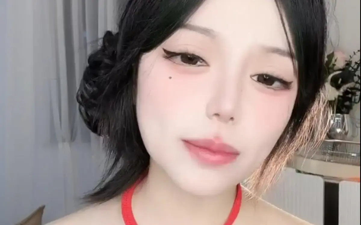 【全季免费资源】【极速流畅不卡顿】《御梦子》《御梦子》30集全放出，每集3分钟的治愈系梦境糖果师故事，无水印无片头广告，手机电脑通用