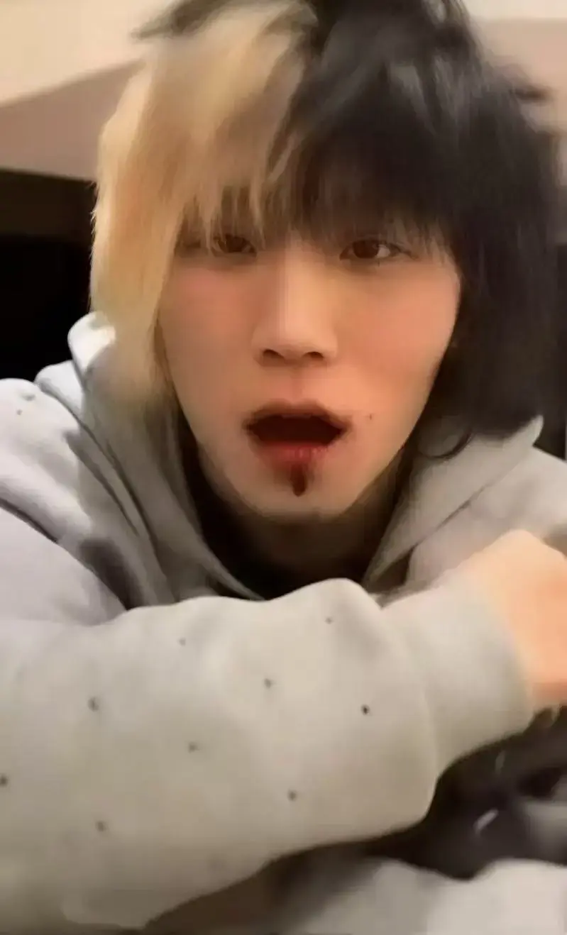 说唱圈近期热搜-OneOne与贝贝线下对峙-西固城我最狂高清资源同步更新