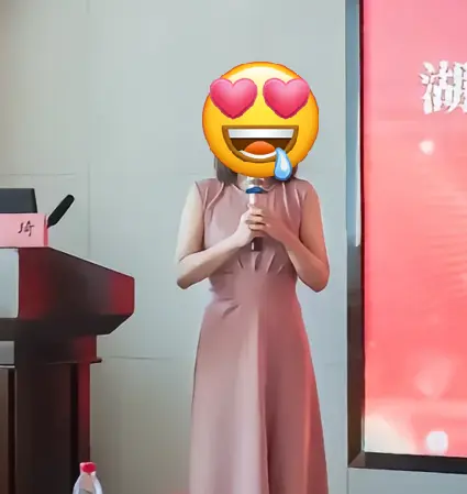 重磅！《17分钟原始视频》曝光-湖南人民医院曾老师和女医师不正当关系全细节-无广告在线观看！