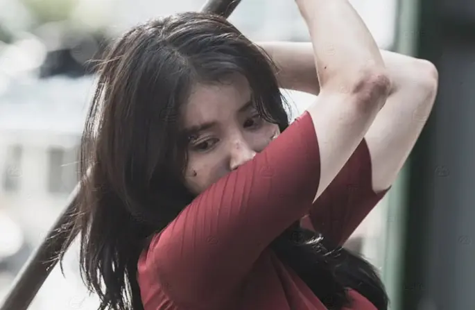 《姐姐》展现职场女性守护自闭症妹妹的温情故事，传递亲情与勇气