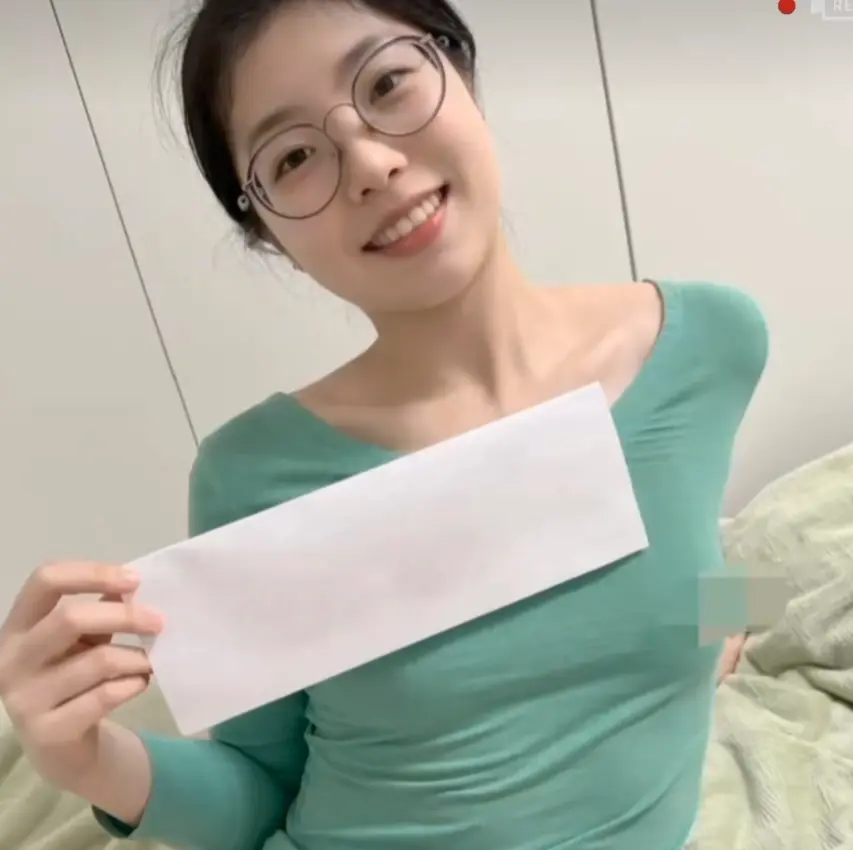《秦嘉妮/秦嘉倪》1080P无损成片无删节-青筋女王免费在线观看-秦嘉倪全系列作品持续更新-邯郸眼镜妹生活合集零广告全收录-告别滤镜焦虑