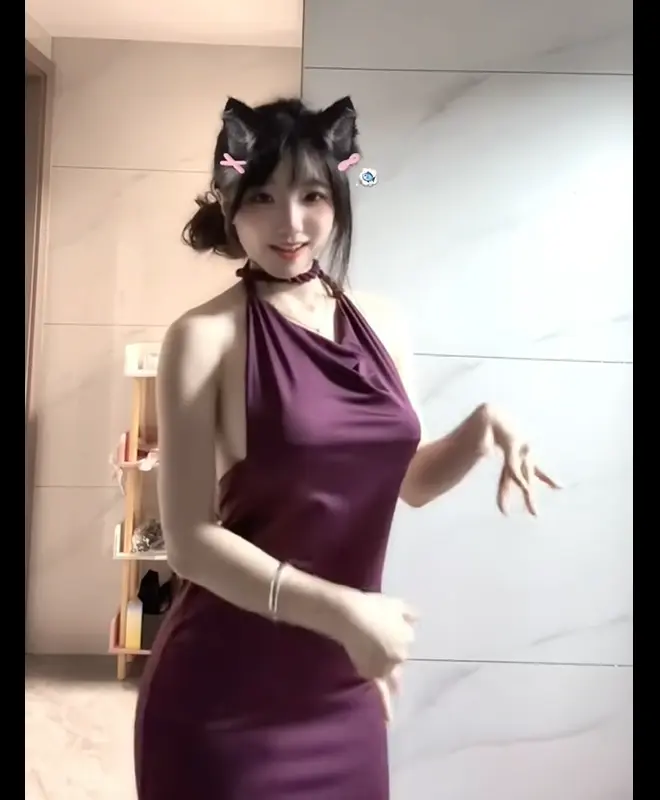 《楼道女战神》- 全收录无删减资源，楼道女战神搭配拳击宝贝特辑- 4K高清无广告免费在线看