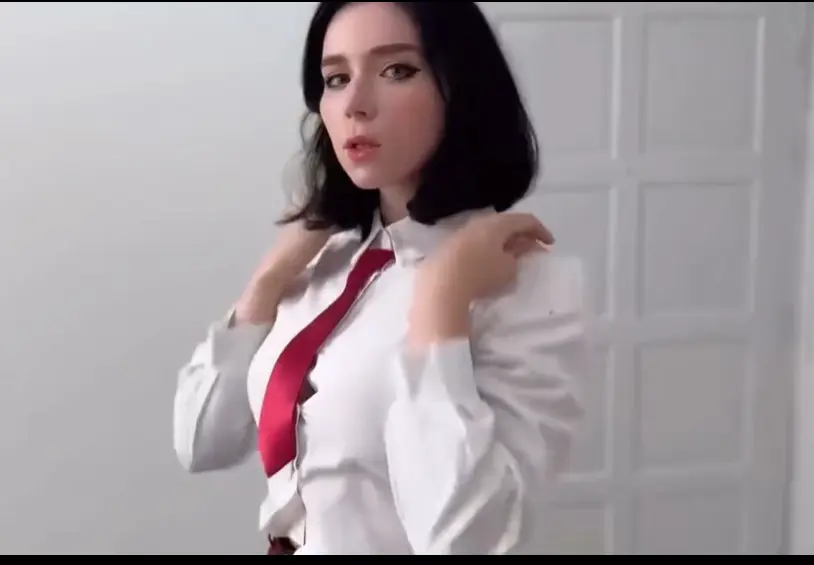 《sweetie fox 甜狐》1080P高清无删减-全系列全集免费观看-高能名场面大尺度合集-反差甜心秘密完整版