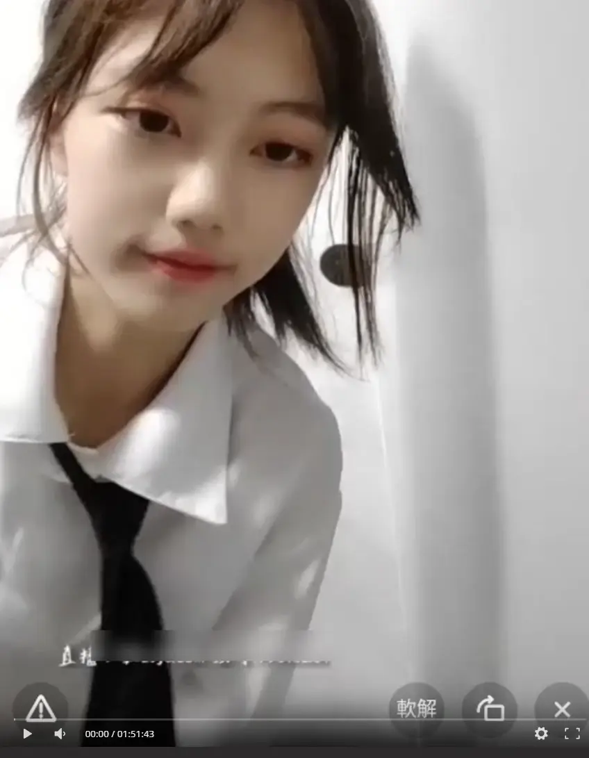 贺梓涵直播被妈妈发现