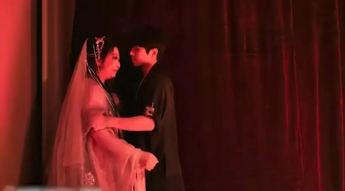 想看《沈阳有鲤剧本杀顾客与npc事件》？这里有超清完整原片，无广告流畅播放，深入了解沈阳有鲤剧本杀顾客与npc事件详情