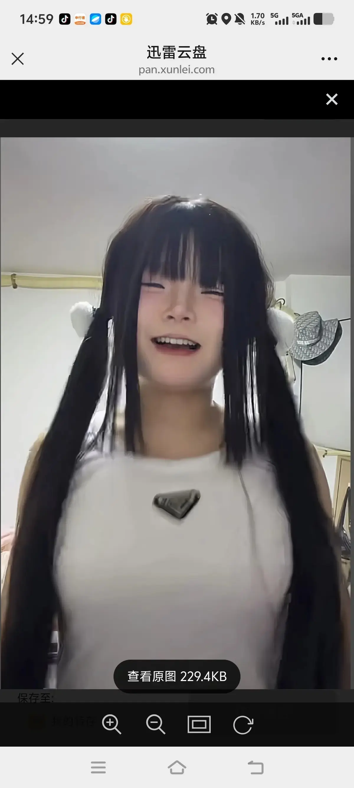 免费观看《百万源跳大雷》原版录像，捕捉趣味瞬间，全场完整回放带你领略精彩，百万源魅力无限！