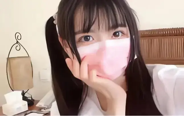 《98堂古河君大战精神小妹果果喵》三人叠罗汉名场面，古河君1v3免费在线观看，秒播无广告！