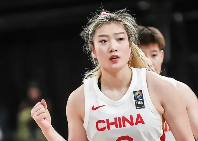 《中国女篮李梦事件》独家揭秘高清视频在线无广告观看，百度云/夸克/迅雷资源极速下载-最新！中国女篮李梦事件全内容高清呈现，支持多平台一键保存