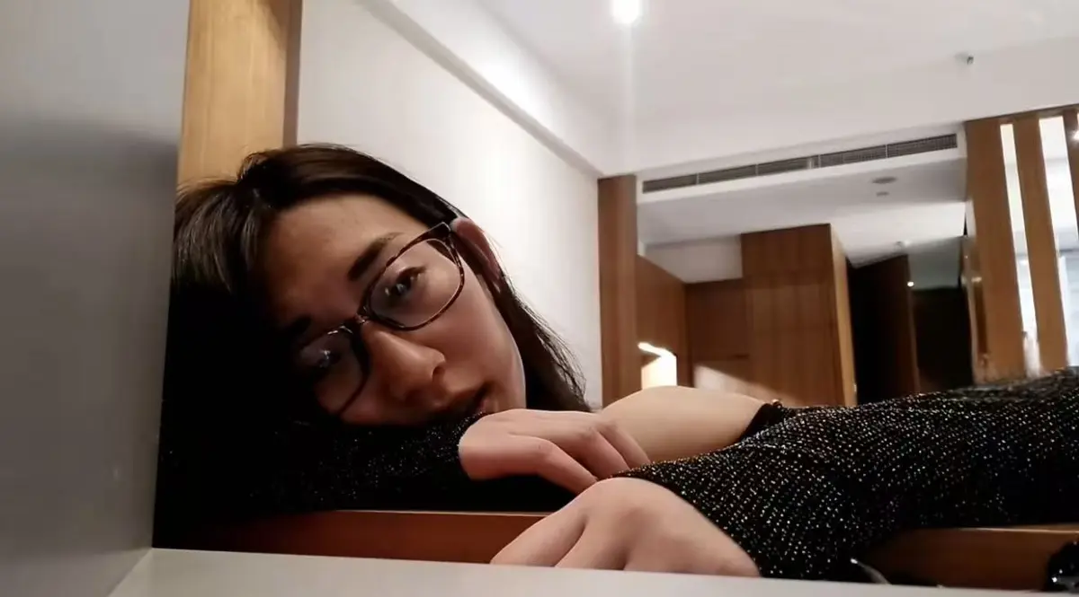 免费获取《大鹏小山眼镜妹》资源，了解事件经过 - 大鹏小山眼镜妹HD高清无删减在线观看，流畅不卡顿